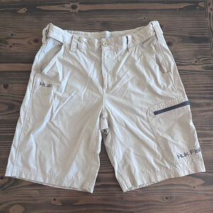 Huk Shorts Men’s L Beige Fishing Performance Zip Pocket 9.5 Inseam